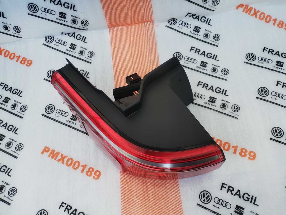 Lampa lewy tył VW T7 Multivan LED 7T0945095B