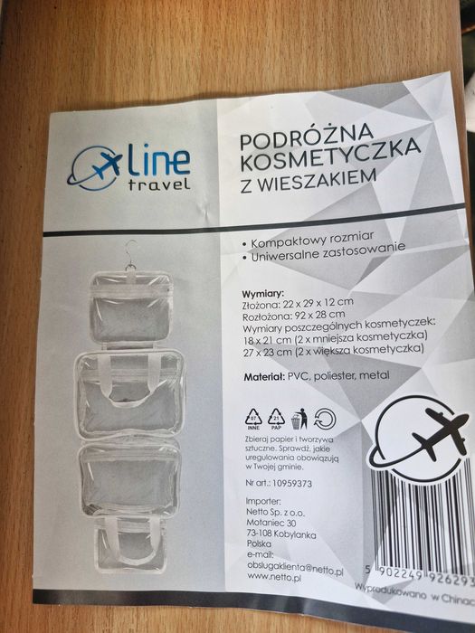 Zestaw 4  transparentnych kosmetyczek z wieszaczkiem