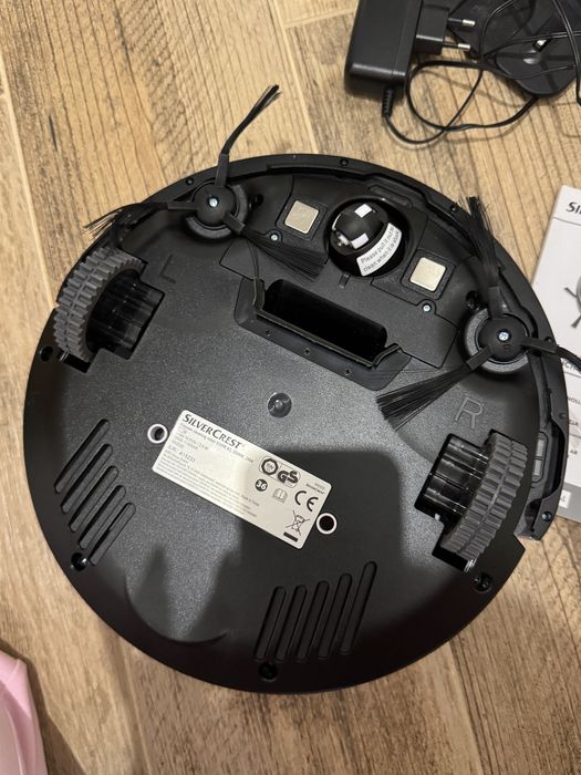 Robot sprzątający Silvercrest