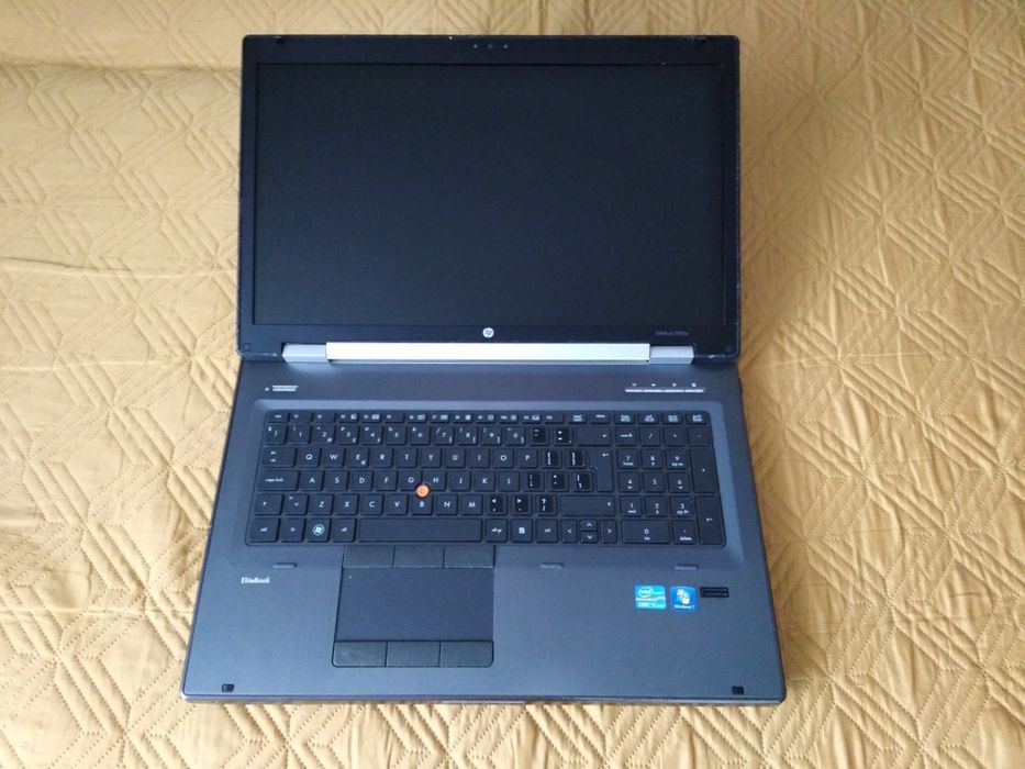 Uszkodzony - HP Elitebook 8760w, FHD, 24gb RAM, i7, stacja dokująca HP