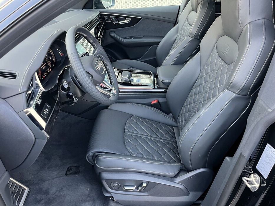 Audi Q8 Cena katalogowa: 573 450,00 zł