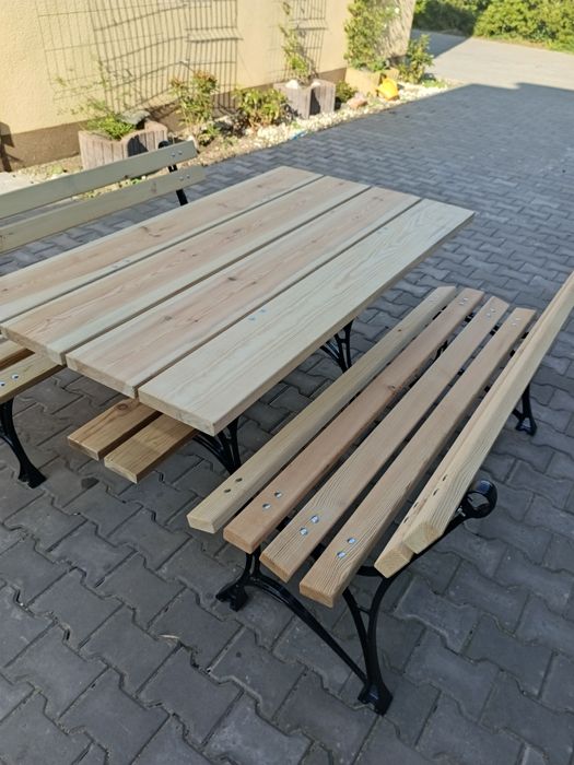 Ławki ogrodowe drewniane