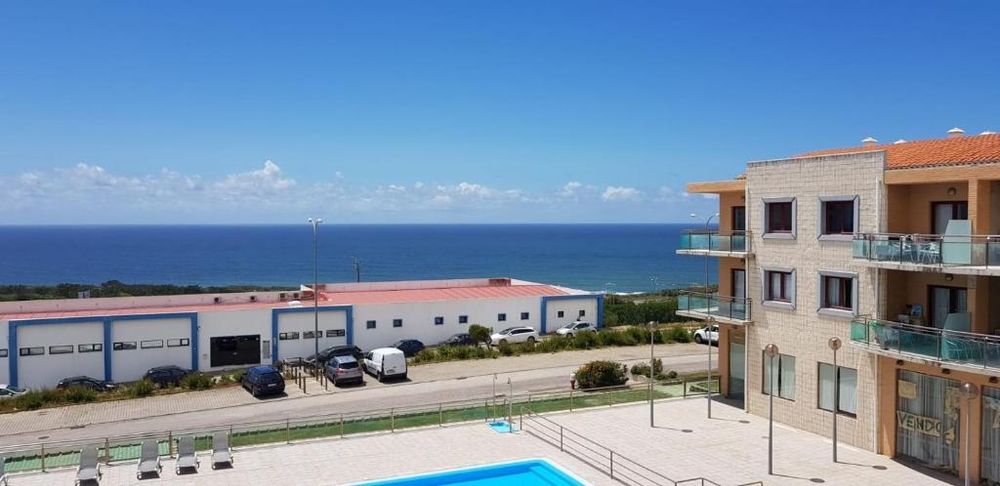 ERICEIRA, FÉRIAS! Ótima vista de mar!