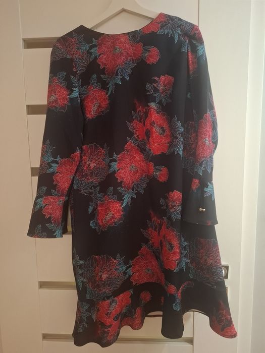 Piękna sukienka Monnari r. 44