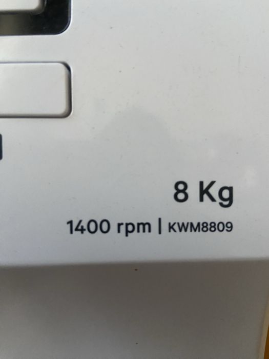 Máquina de lavar roupa 8 kg