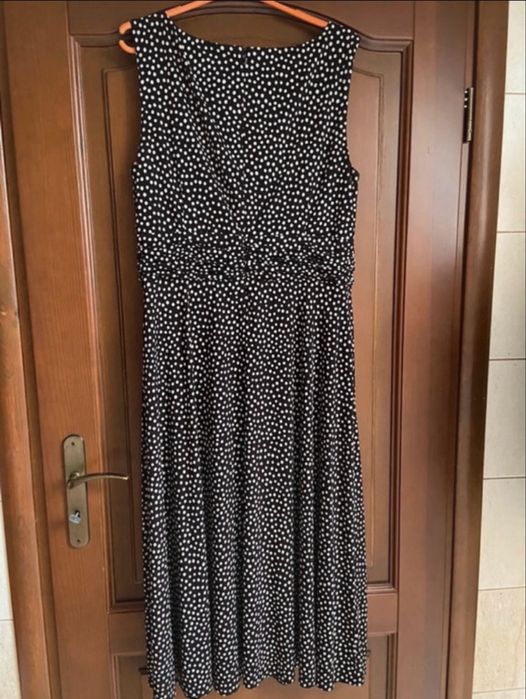 Sukienka w groszki