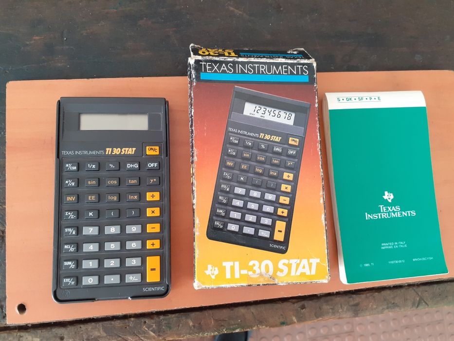 Calculadora texas TI-30 STAT.