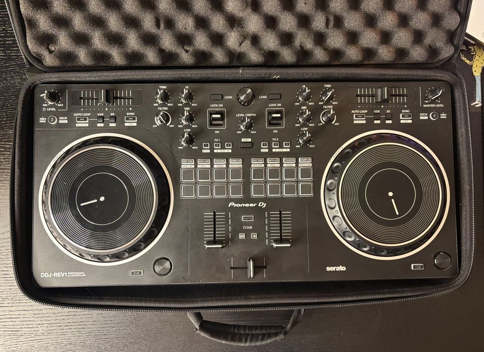 Pioneer DDJ-REV 1