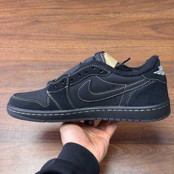 Jordan 1 Low OG Black 45