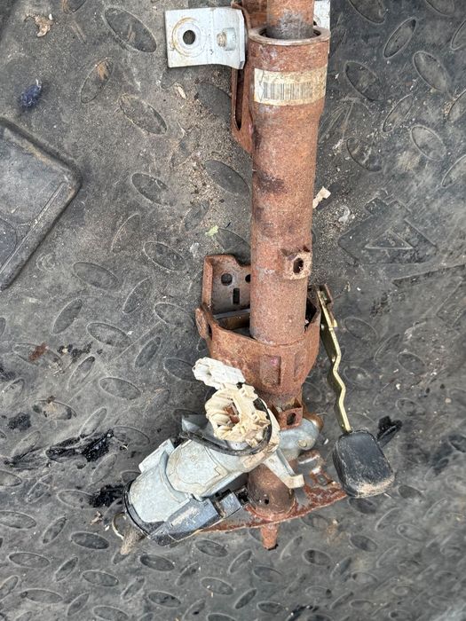 KOLUMNA KIERWONICZA TOYOTA LAND CRUISER 120 2002-2009