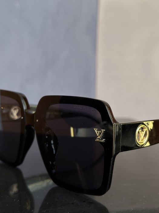 Очки солнцезащитные Louis vuitton