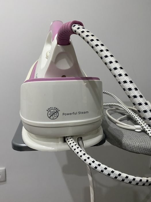 Ferro de engomar a vapor com caldeira- Flama JetPress OptiSteam System