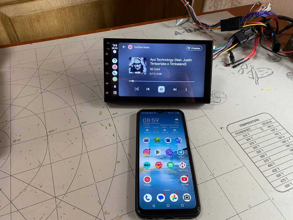 Универсальная магнитола 2 Din Android CarPlay