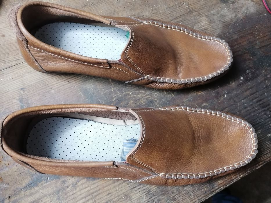 Sapatos /mocassins usados uma vez tamanho 44