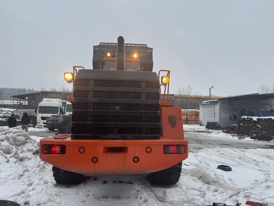 Doosan Mega 500 фронтальний навантажувач