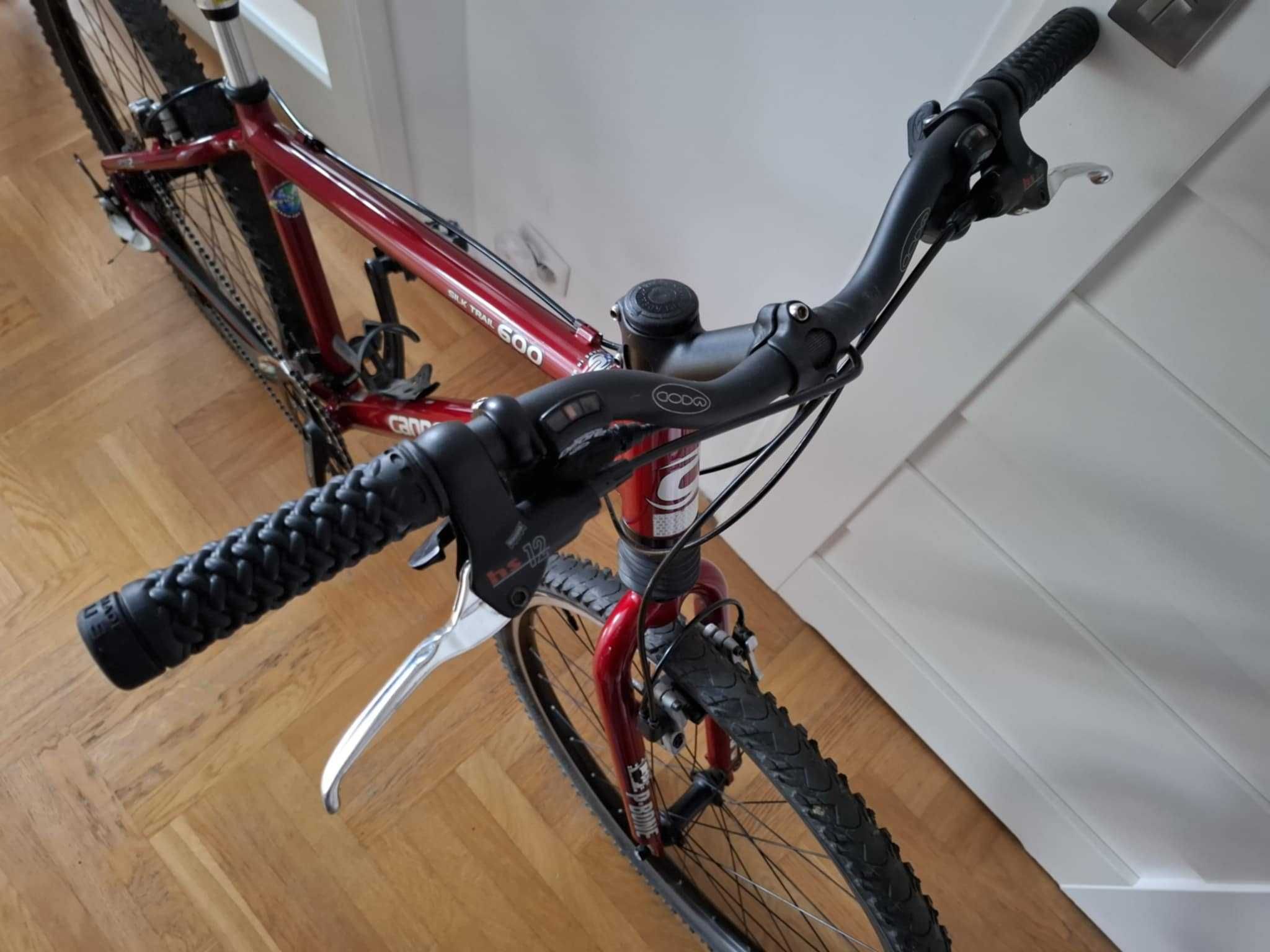 Cannondale silk trail 600 sale