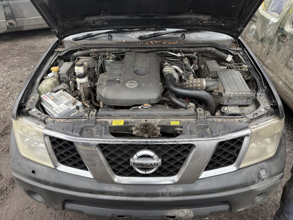 Разборка шрот запчастини Nissan navara D40 pathfinder R51 Навара Д40