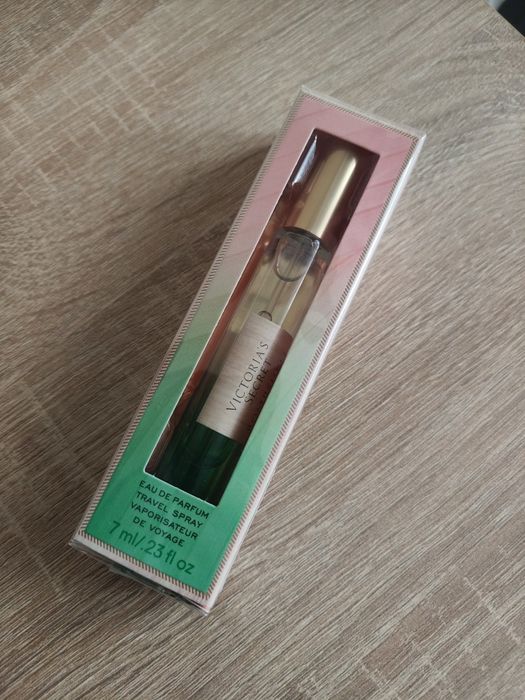 Perfumy perfumetka Victoria's  Secret Bombshell  Escape