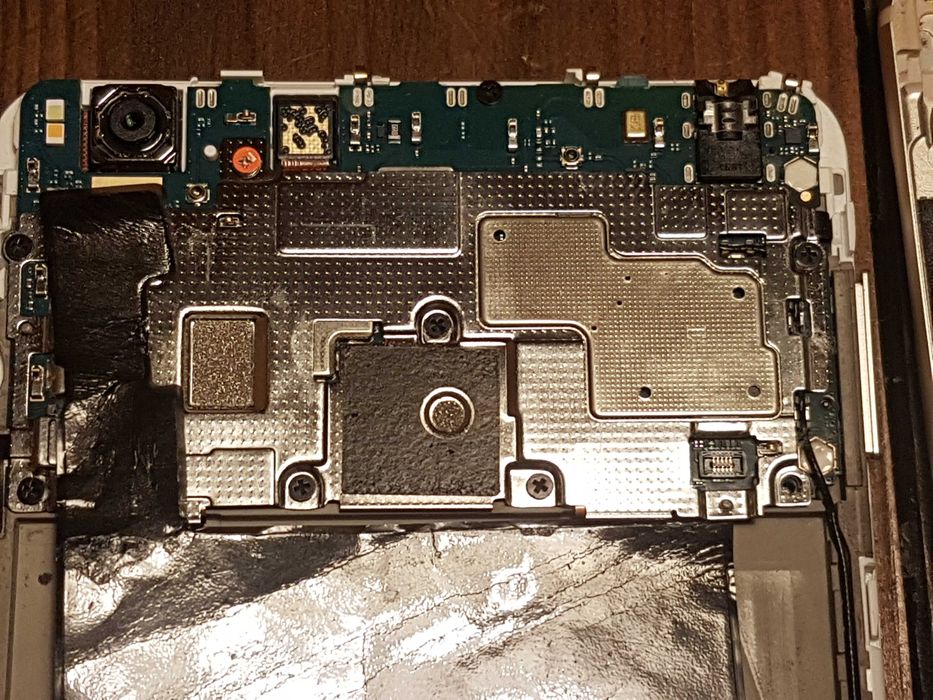 Телефон Xiaomi Mi Max 2 4/64.