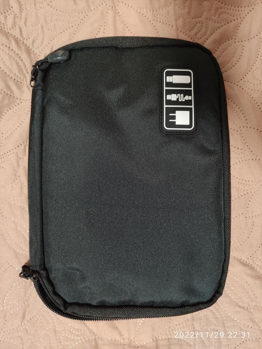 Сумочка-органайзер для кабелей