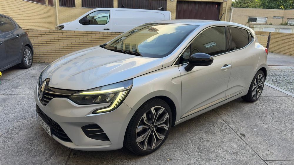 Renault Clio versão intens  - excelente estado