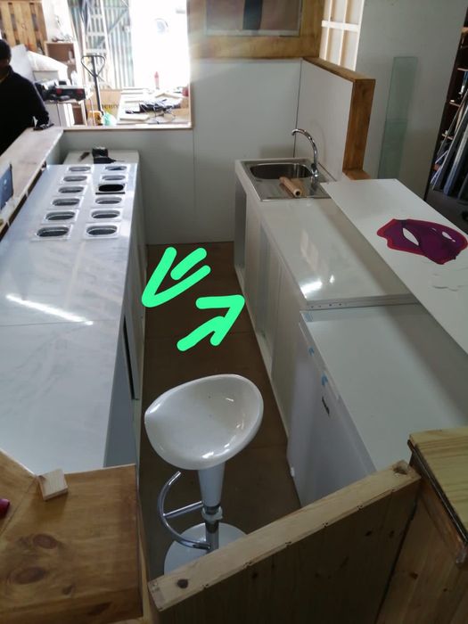 Balcão - Expositor, ideal para marcas de comida rapida ou gelados.