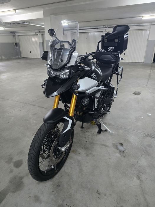 Triumph Tiger Rally Pro 900CC