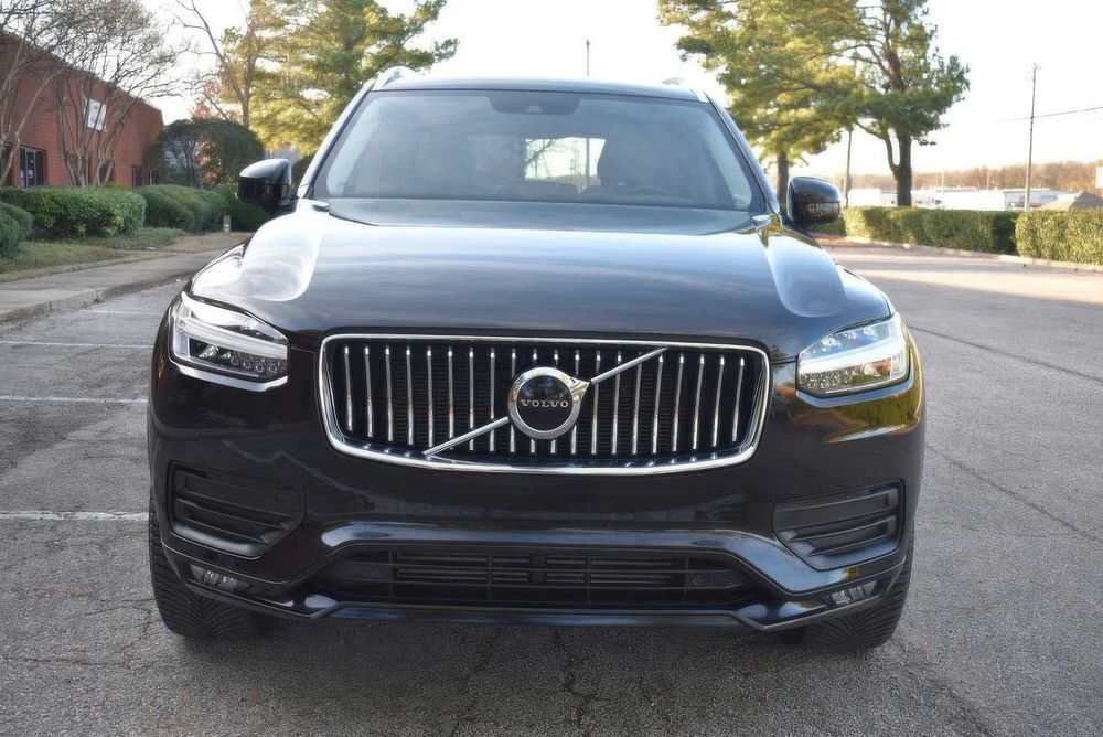 Volvo XC90 T6 Momentum 7-Passenger      2020