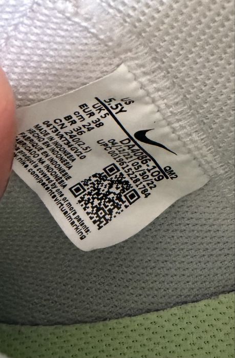 Кросівки оригінал Nike Blazer Mid 77 GS білі 38 розмір DA4086-109