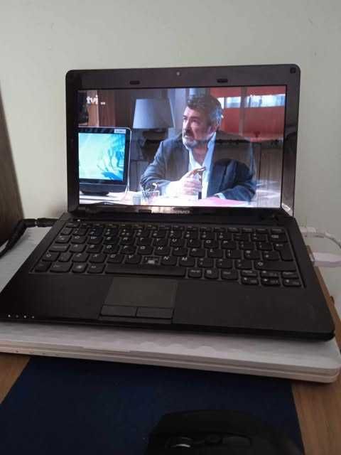 Lenovo Desktop-46GFQU