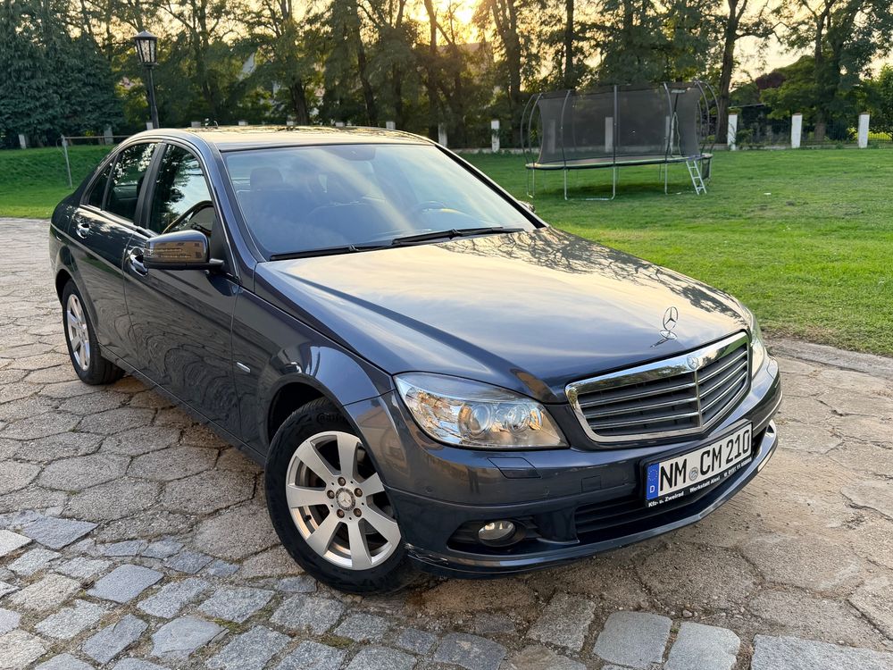 Mercedes-Benz Klasa C 180 Kompressor BlueEFFICIENCY