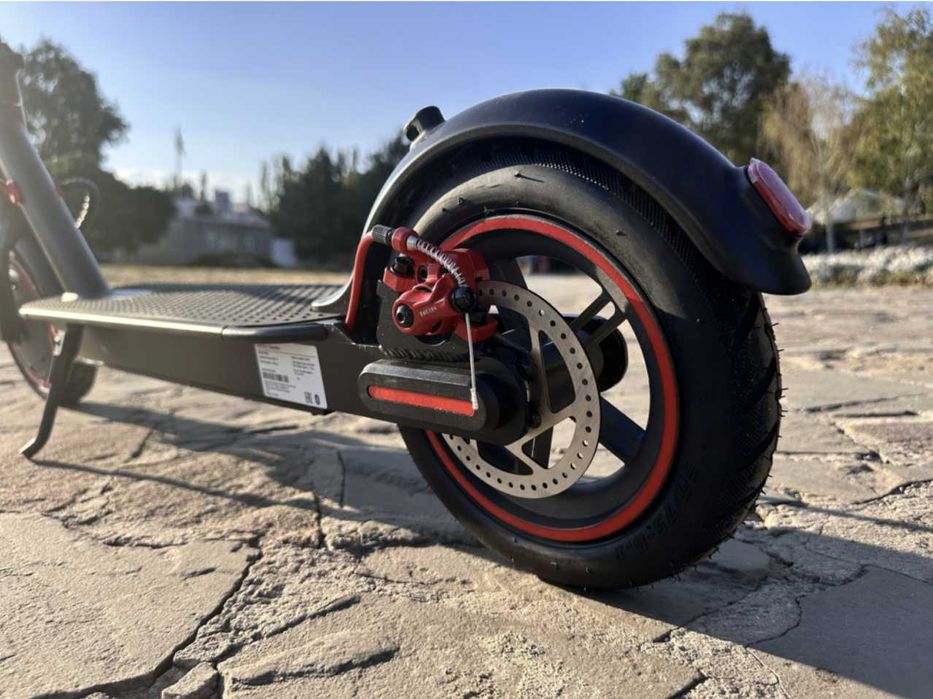 Електросамокат E-Scooter M365 350W 8.5" до 25 км/год