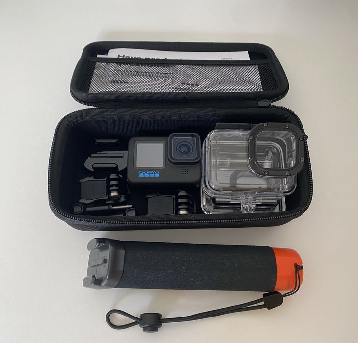 GoPro HERO11 c/ acessórios (utilizada apenas numa viagem)