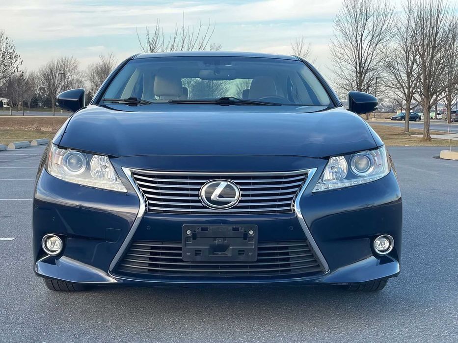 Lexus ES 350      2015