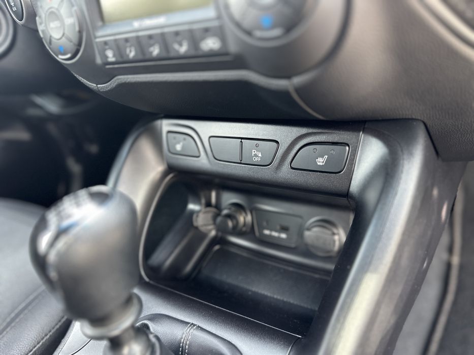 Hyundai  ix 35    1.6 benzyna  2015 r