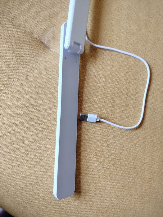 Lampka LED na usb nowa