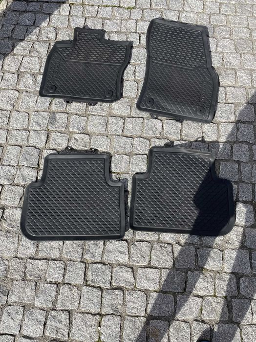 Tapetes Tiguan em Excelente Estado – Ótima Oportunidade!