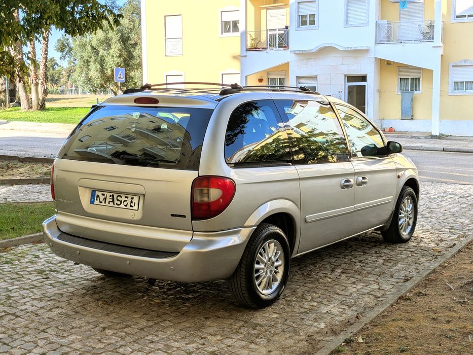 Chrysler Grand Voyager Automática — photo 3