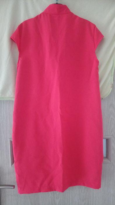 Elegancka sukienka damska Reserved r. 34 stan idealny
