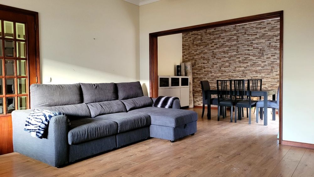 Sofa cama cinzento  ikea