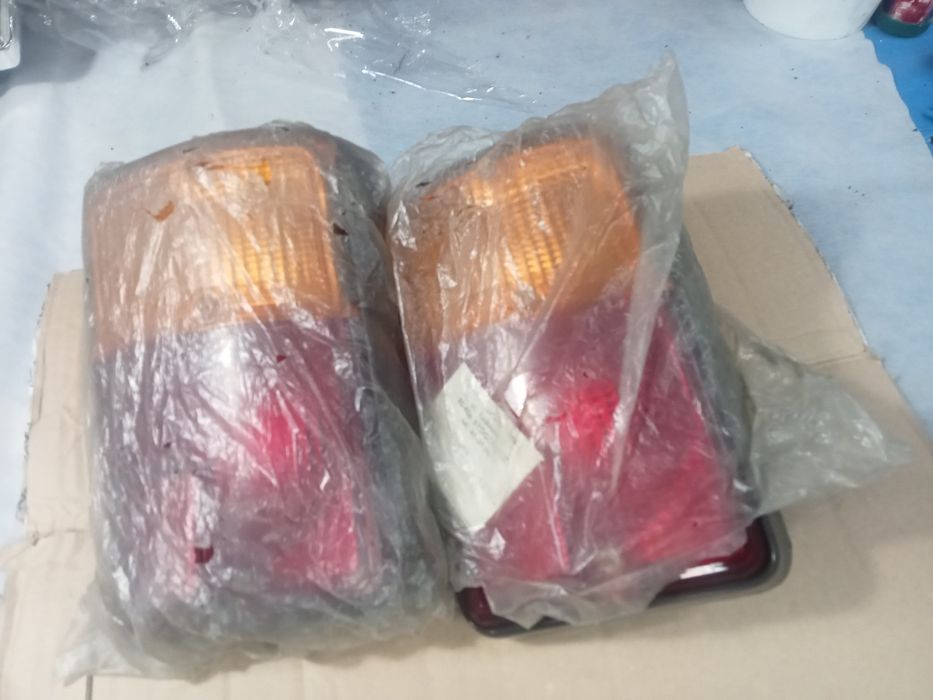 Fiat 126p ST FL lampa tył prawa oryginal Prl