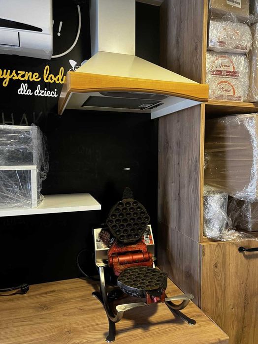 Przyczepa Gastronomiczna z ogródkiem