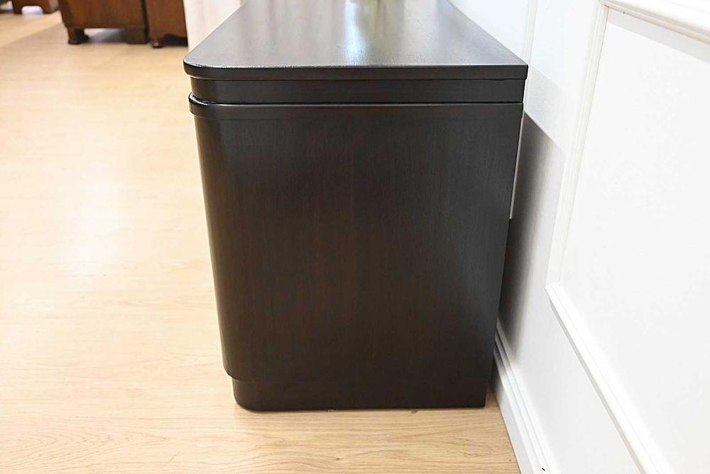 ciemna mahoniowa szafka art deco pod tv s080310