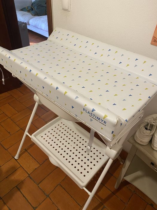 Banheira com trocador - PLASTIMYR Semi Novo