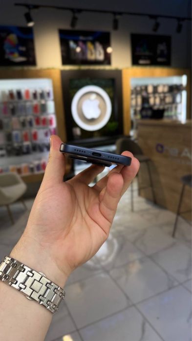 Apple iPhone 17 Pro 1Tb. ( Deep Blue  )