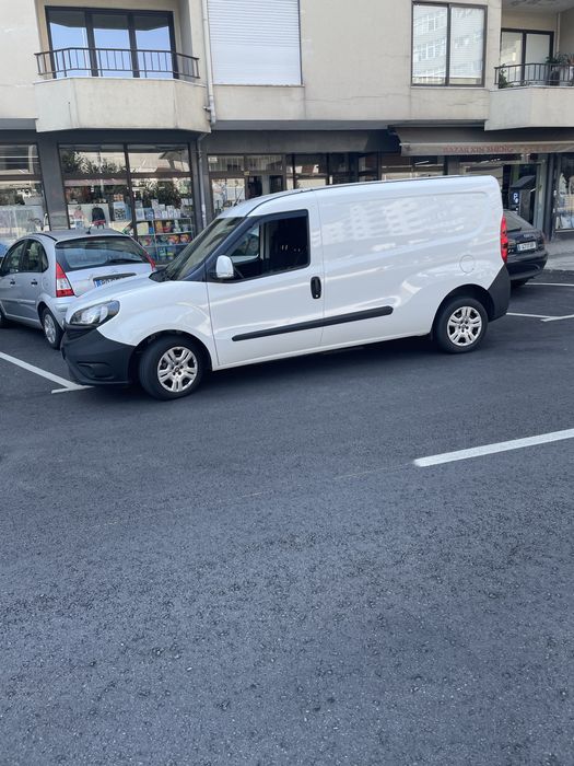 Fiat doblo de 3 lugares em bom estado so com 85000km