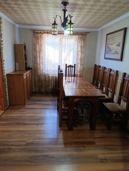 Здам частину будинку!