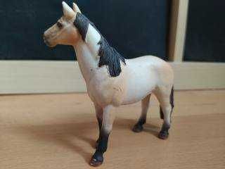 Schleich klacz mustang 13806