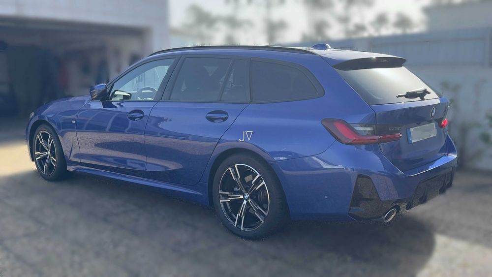 BMW 320d Touring Pack M Desportivo | 2024 Garantia Oficial BMW