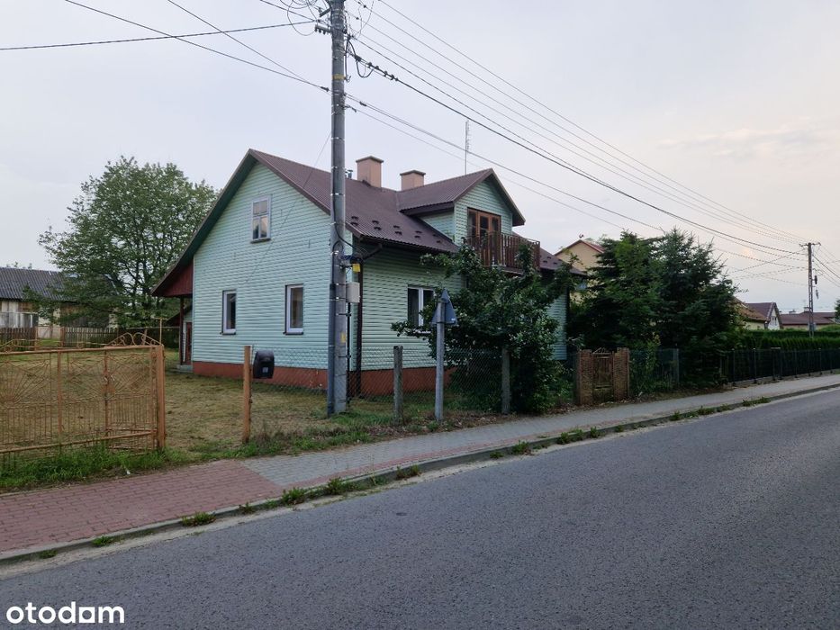 Dom, budynki gospodarcze Przyłęk k. Mielca